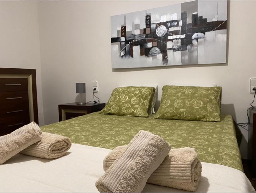 Apartamento Amplio Piso En Centro De Torre Del Mar Exterior foto